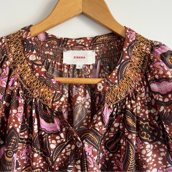 Xirena Sumer Blouse in Earth Batik - Picture 10 of 16